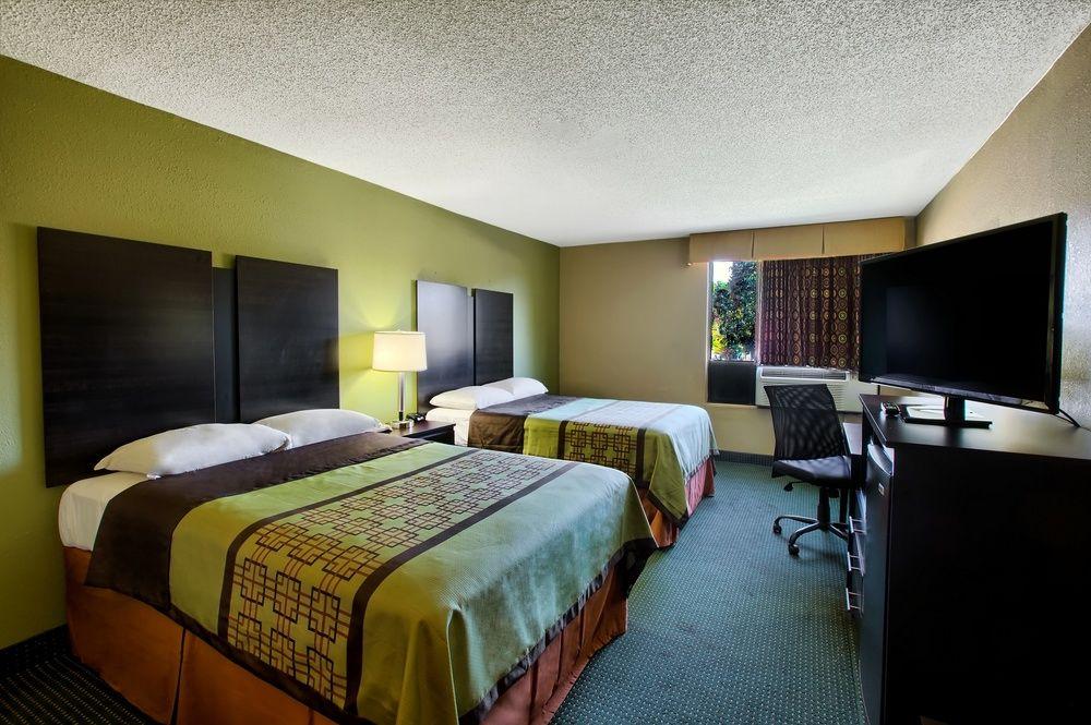 Super 8 By Wyndham Raleigh North East Hotel Luaran gambar